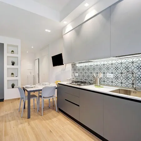 Victoria Family Apartment Diano Marina
